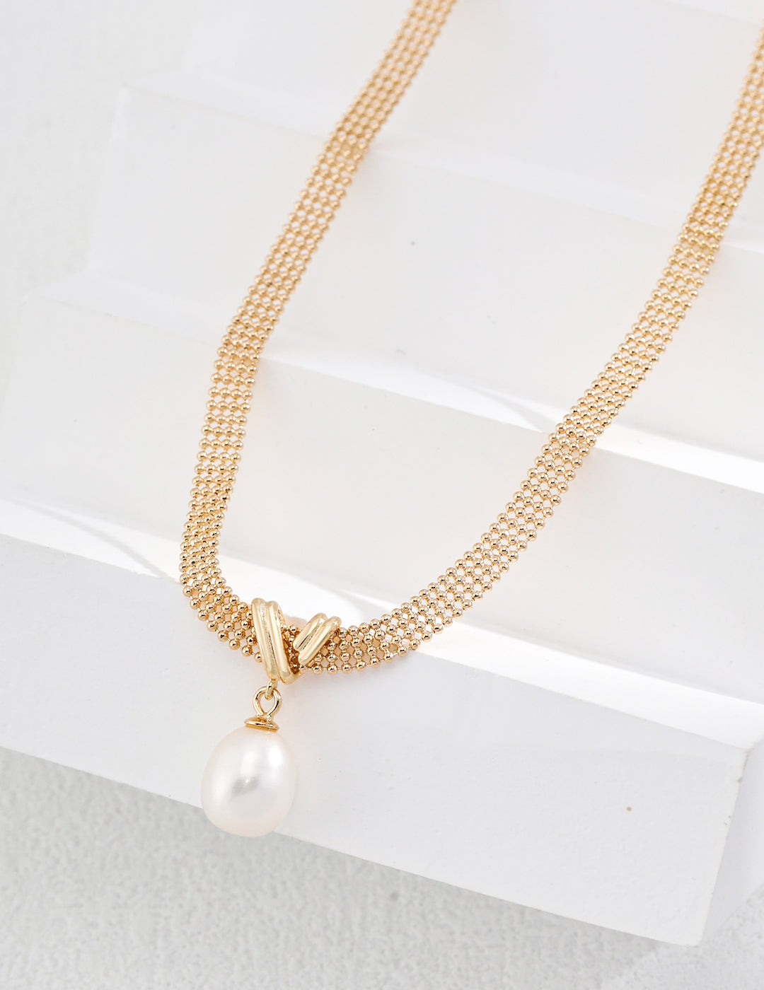 Timeless Pearl Essence Necklace