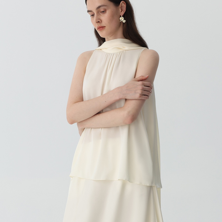 Amélie Silk Scarf-Neck Blouse