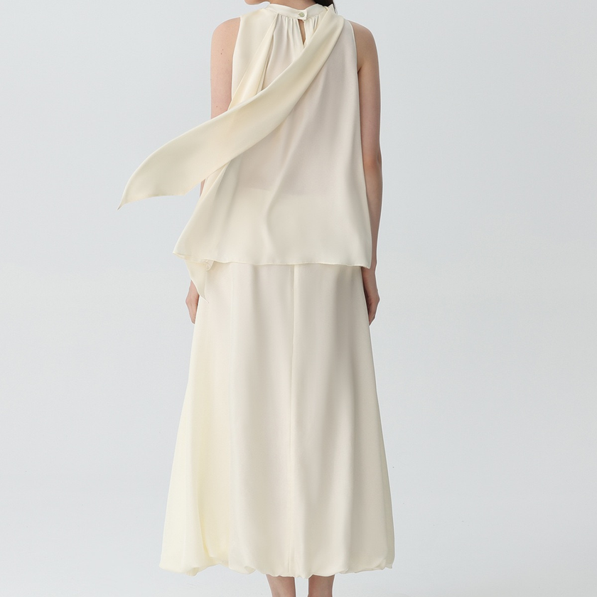 Amélie Silk Scarf-Neck Blouse